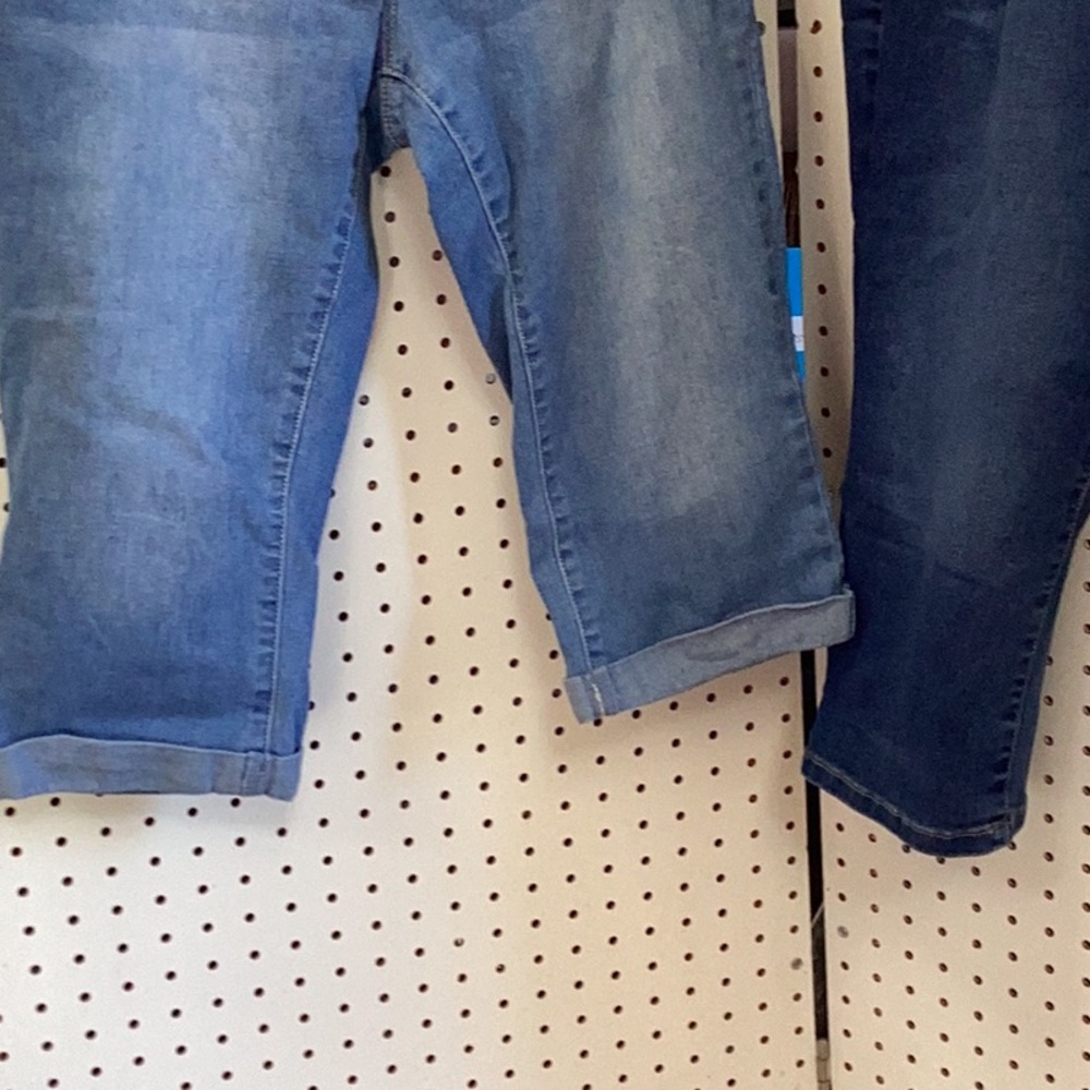 Capri - Picture 4 of 8